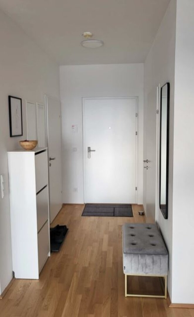 Apartment mit Designermöbeln + WEITBLICK & Pool, Sauna, Fitness und vielen Extras!