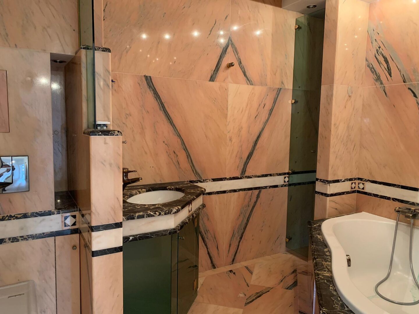 5 Zimmer in ruhiger Lage: Anzengruberstraße 73!