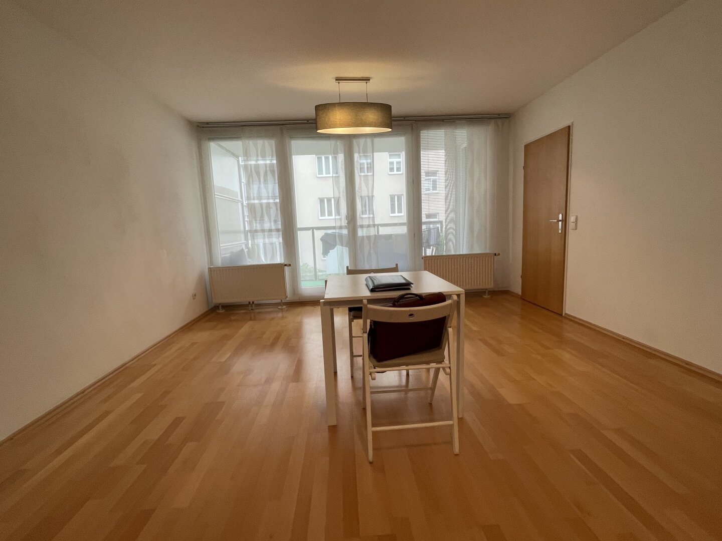 Rembrandtstraße: teilmöblierte 2 Zimmer mit Loggia (ab 01.08.2026) nahe Augarten / Taborstraße!