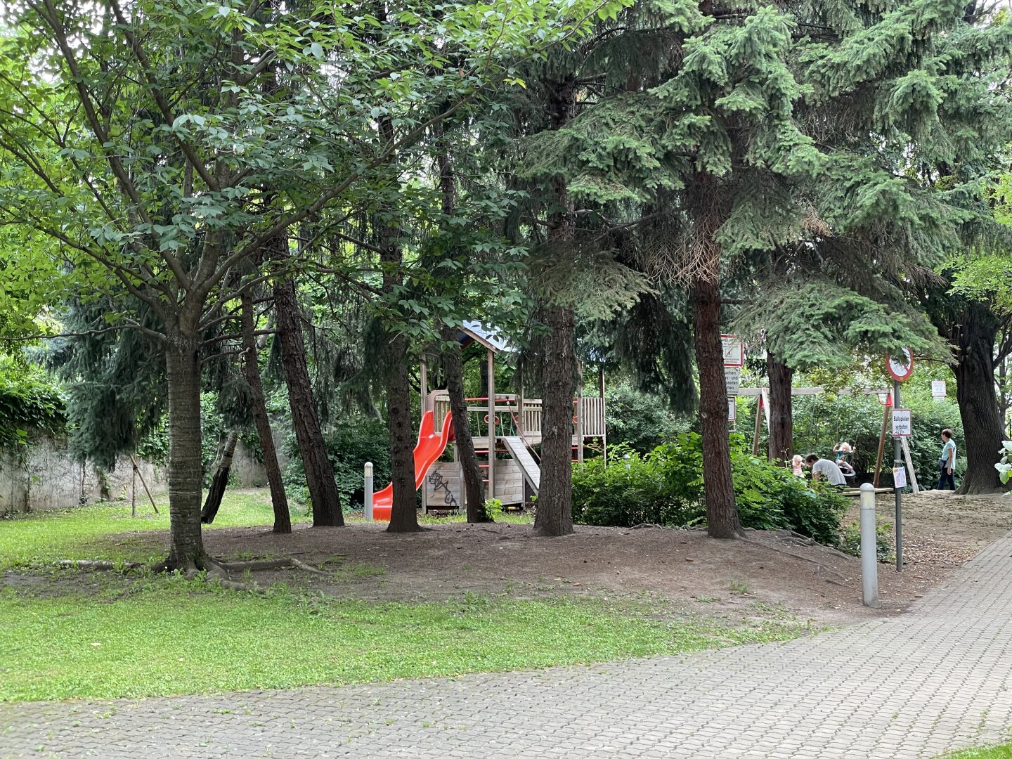 Rembrandtstraße: teilmöblierte 2 Zimmer mit Loggia (ab 01.08.2026) nahe Augarten / Taborstraße!