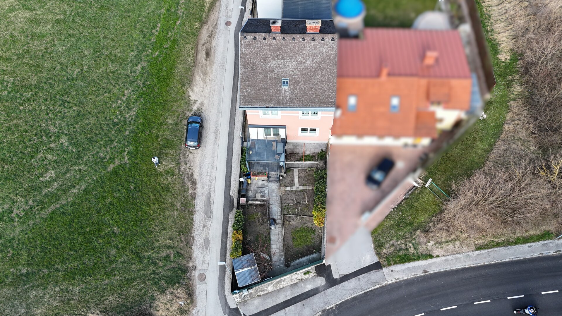 Wohnen mit Charakter – Altbauhaus in sonniger Lage mit Entwicklungschancen