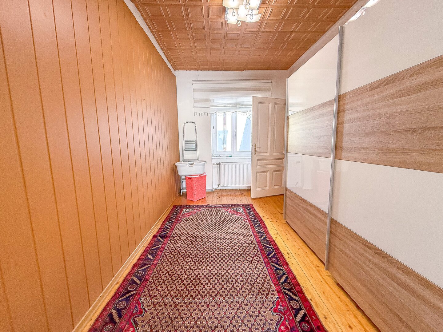 Wohnen mit Charakter – Altbauhaus in sonniger Lage mit Entwicklungschancen