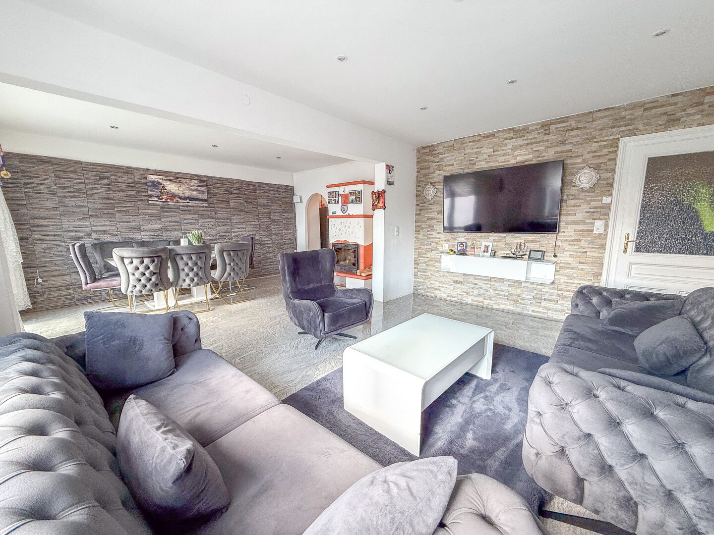 Wohnen mit Charakter – Altbauhaus in sonniger Lage mit Entwicklungschancen