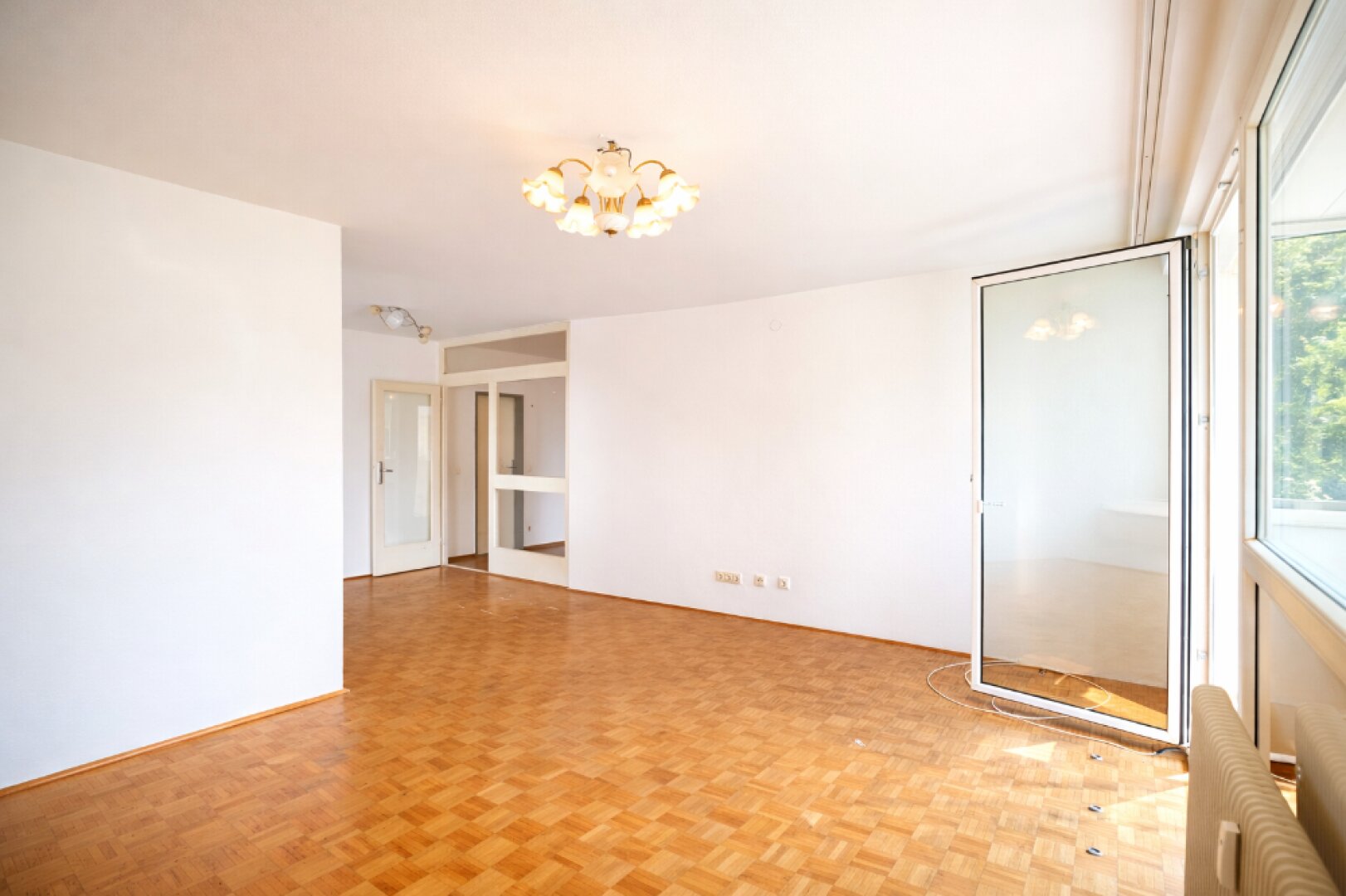 Aigen/Parsch: Zentrale und großzügige 2-Zimmer Wohnung mit Loggia