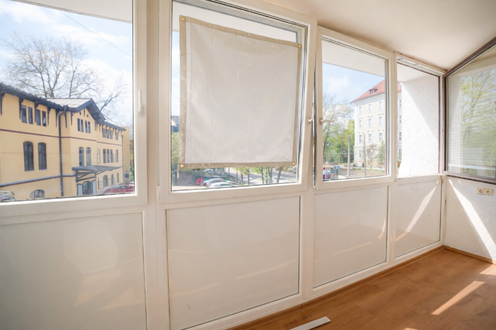 Aigen/Parsch: Zentrale und großzügige 2-Zimmer Wohnung mit Loggia