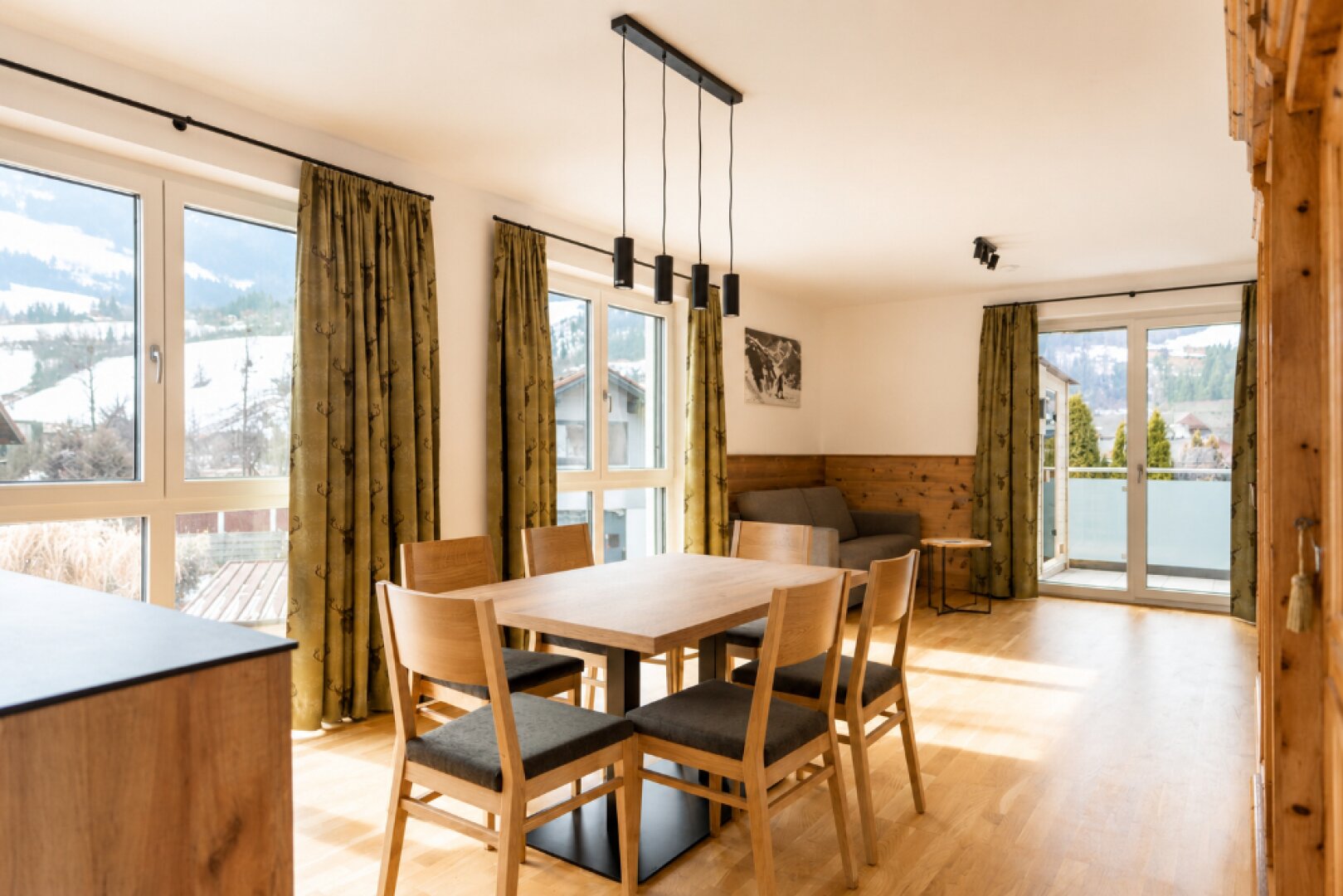 Exklusives Apartmenthaus mit 3 Wohnungen in Schladming: "Zahl eins - nimm drei!"