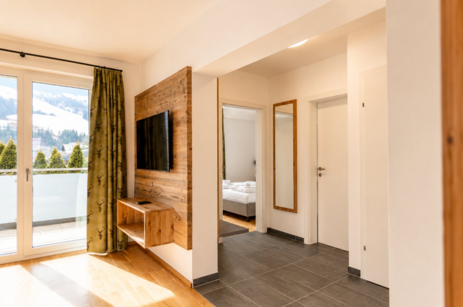 Exklusives Apartmenthaus mit 3 Wohnungen in Schladming: "Zahl eins - nimm drei!"