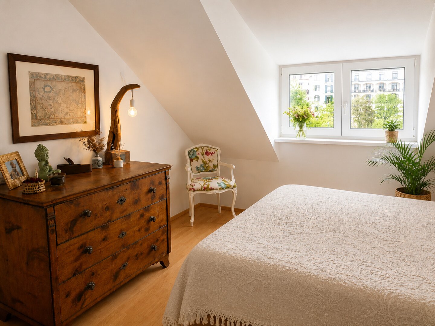 Schlafzimmer 2