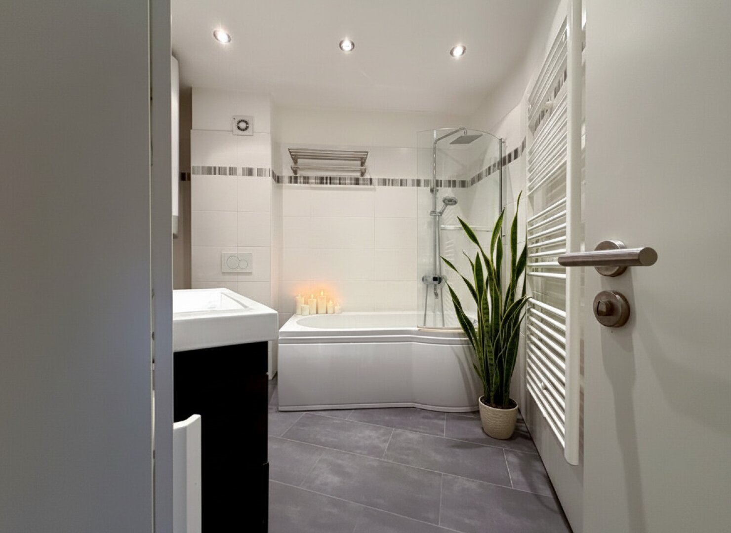 Neuwertige 3-Zi-Wohnung in Graz mit Loggia, Stellplatz & Südbalkon