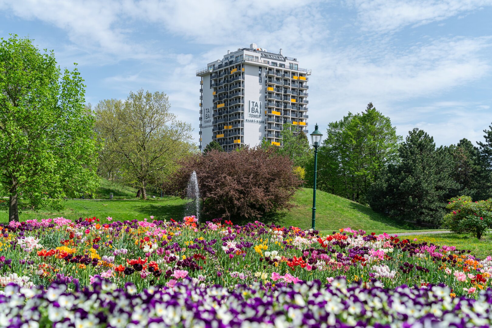 All inclusive mit Riesenbalkon!!! Strom, Heizung, Fitnessraum, Internet + TV und Concierge inklusive!