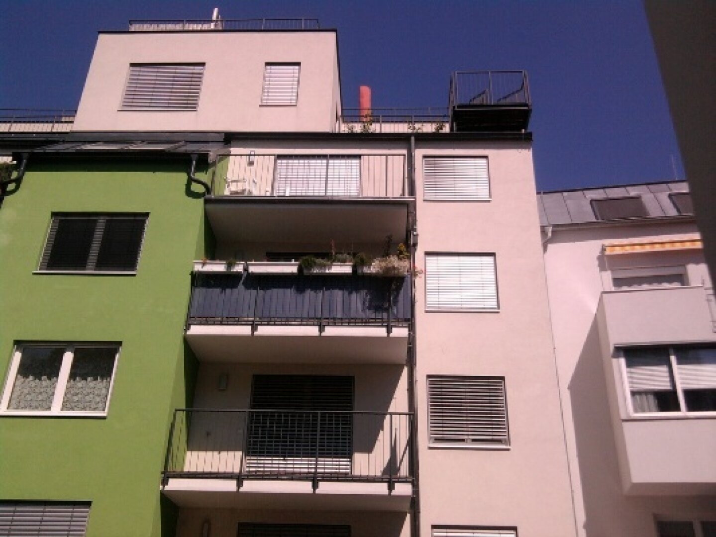 Charmante 2-Zimmer-Wohnung mit Balkon & Stellplatz in 1190 Wien, 57m², 4. Etage!
