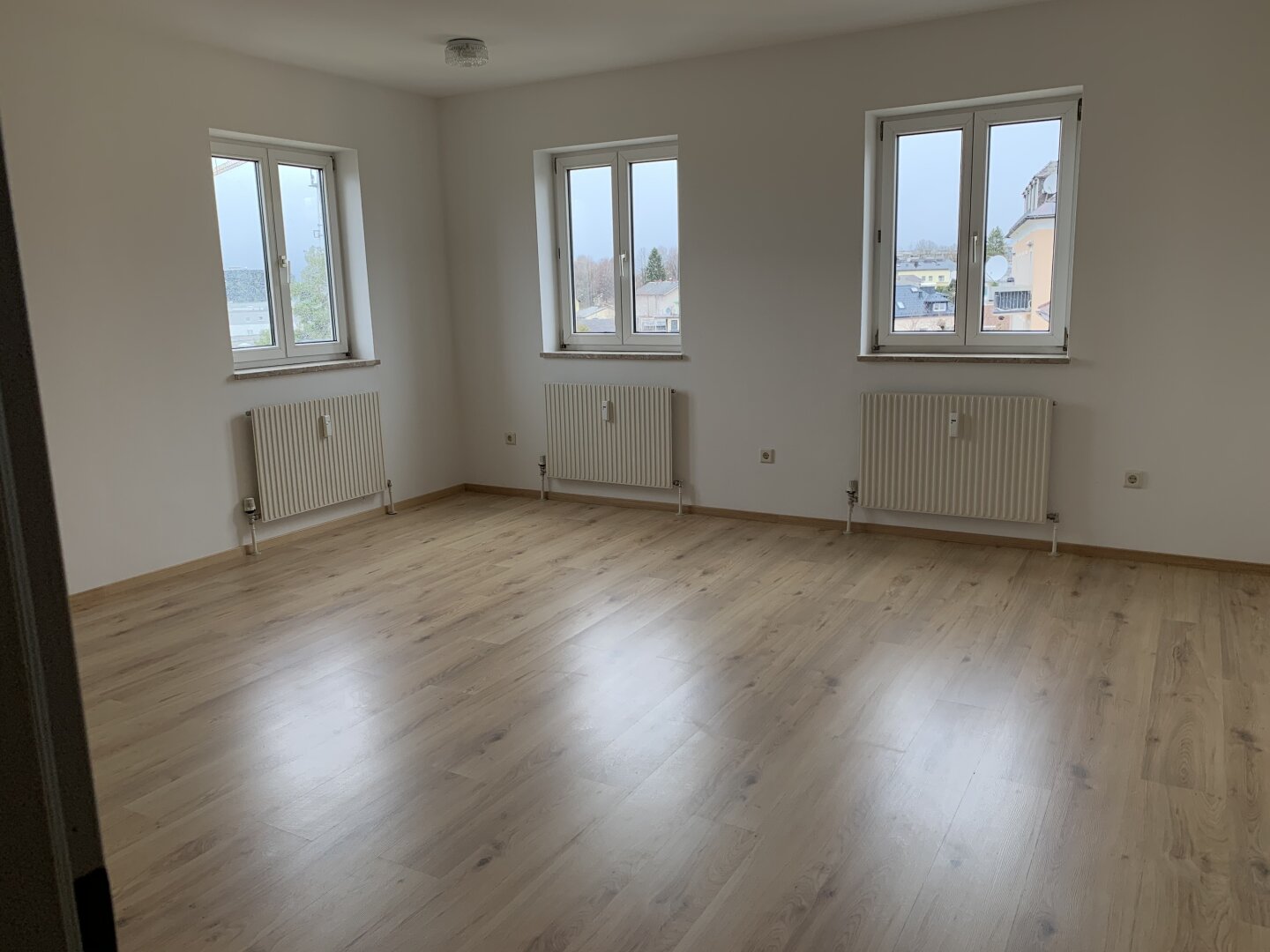 Garconniere mit Tiefgaragenstellplatz in Itzling!