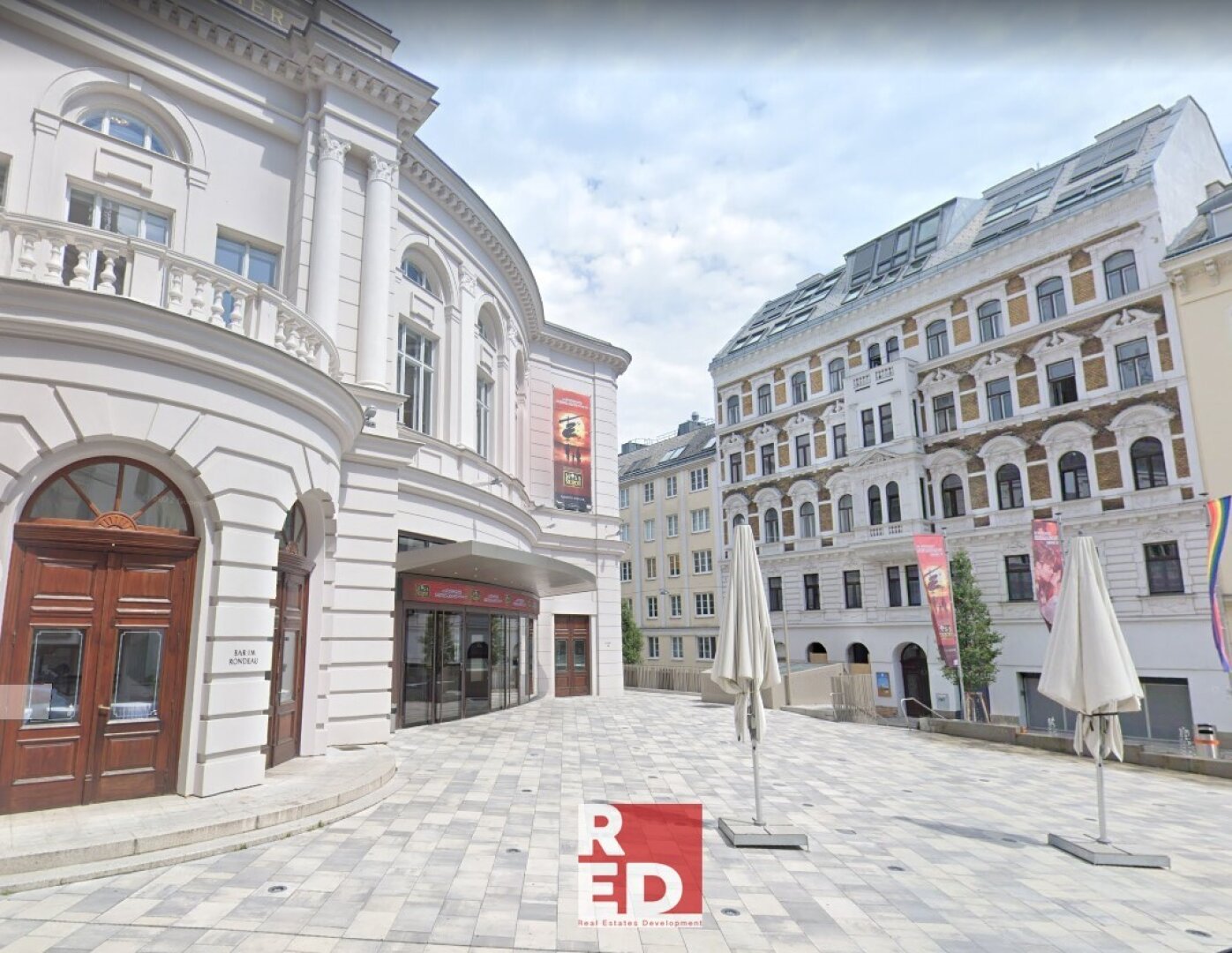 Raimundtheater gleich in der Nähe