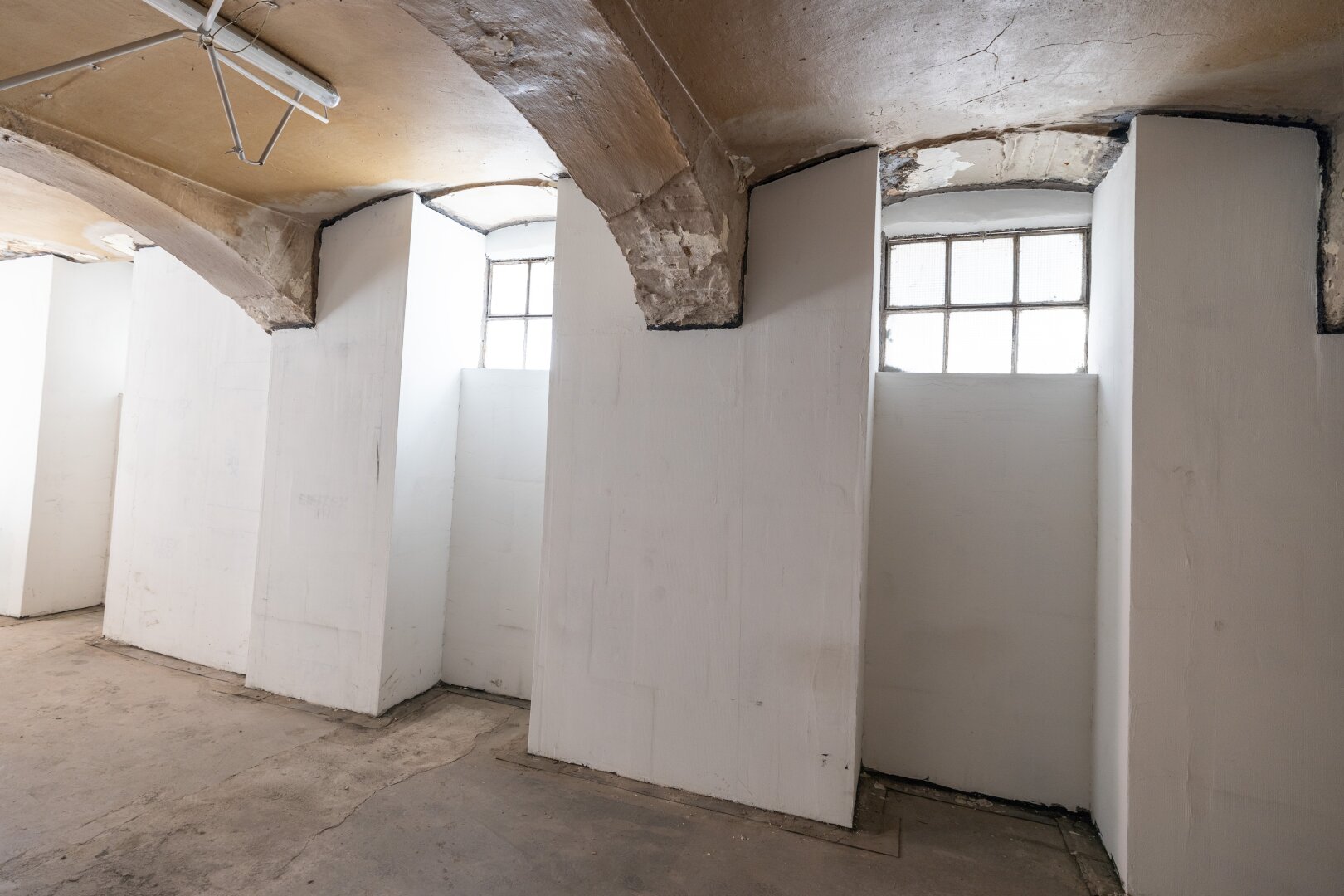 Urbanes Juwel mit Gewölbe-Charme: 208 m² Potenzial nahe Mariahilfer Straße