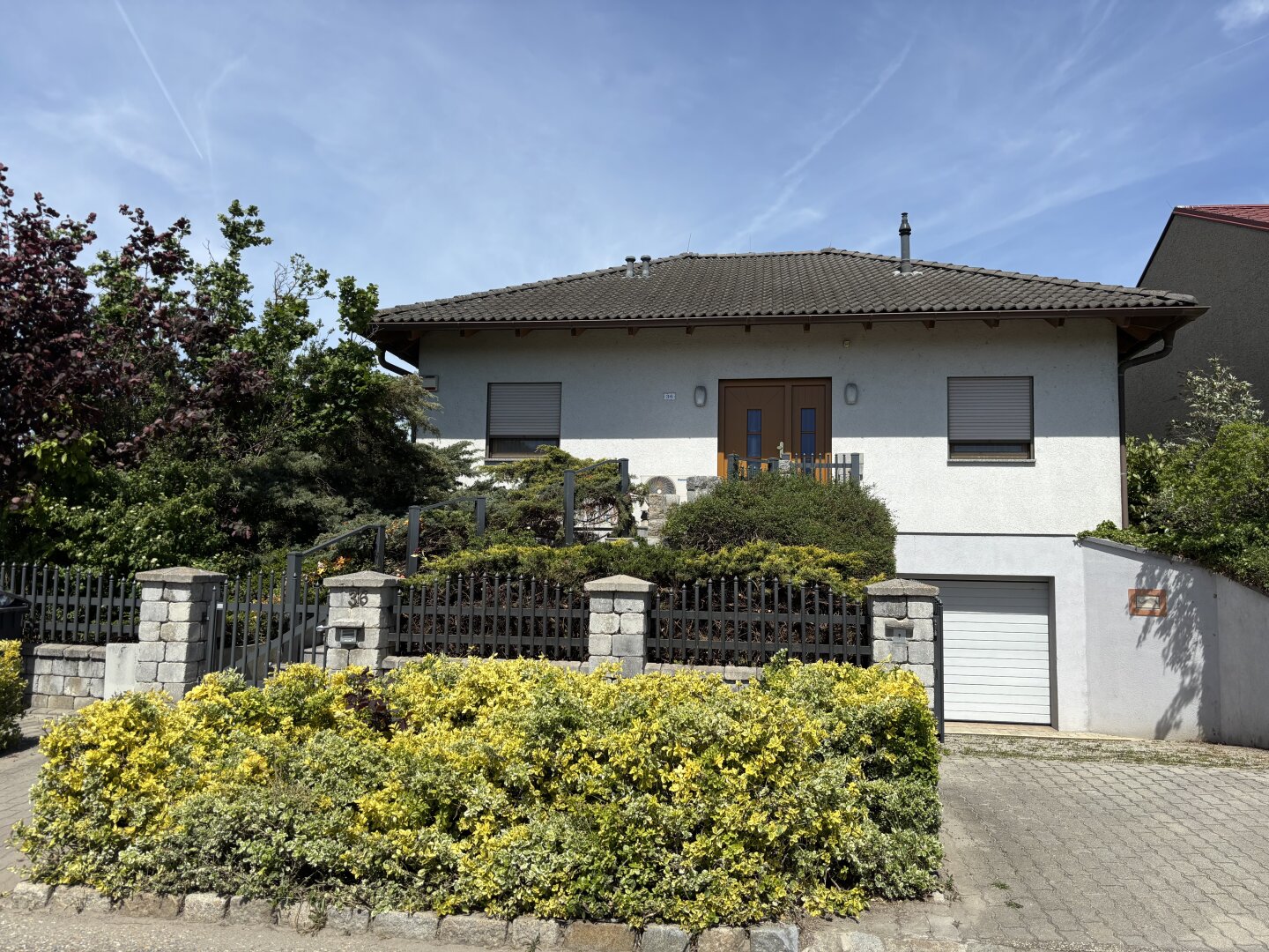 Charmanter Bungalow mit 3 Zimmern im idyllischen Illmitz auf 992 m² Eigengrund!