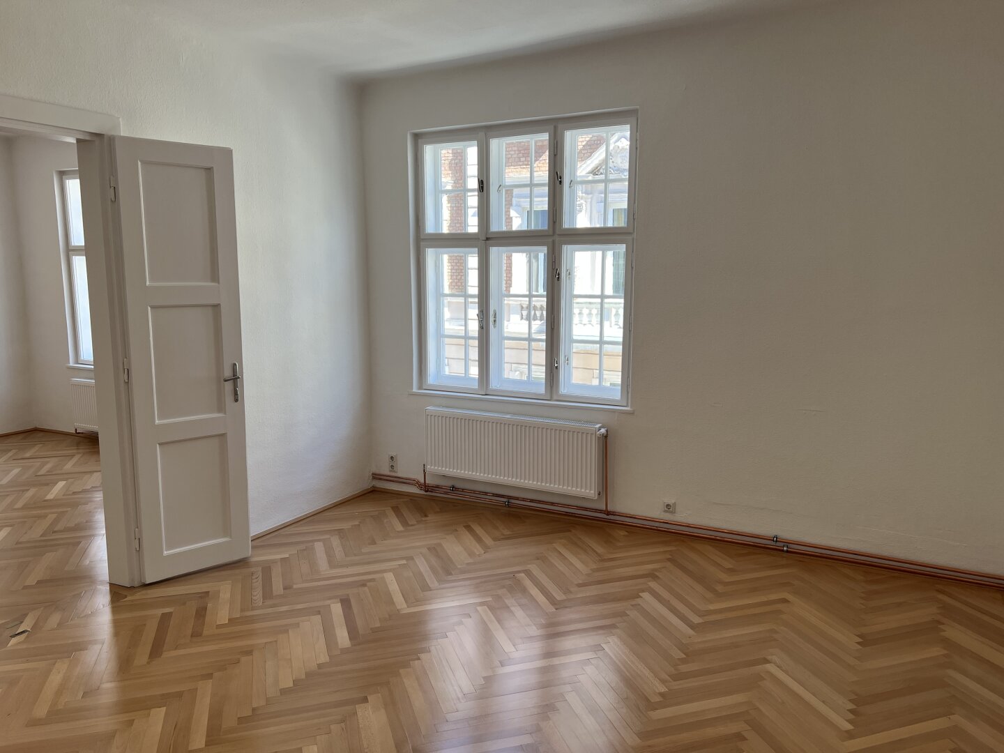 Erstbezug nach Renovierung! Altbauwohnung mit 90m2 in bester Lage!