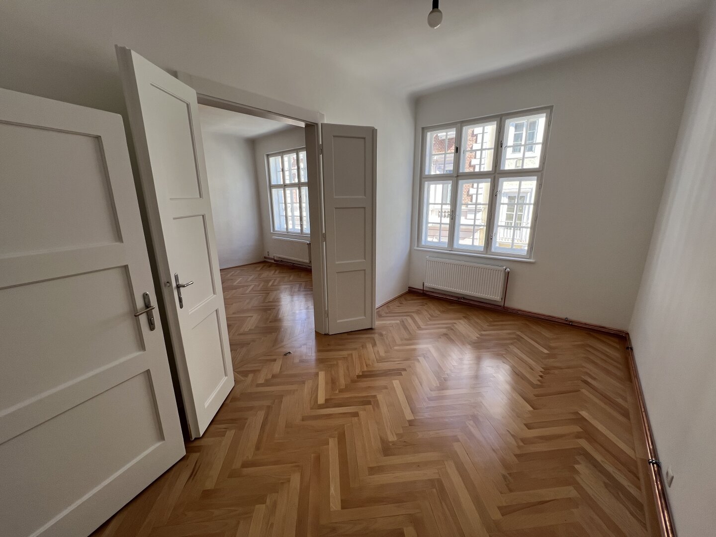 Erstbezug nach Renovierung! Altbauwohnung mit 90m2 in bester Lage!