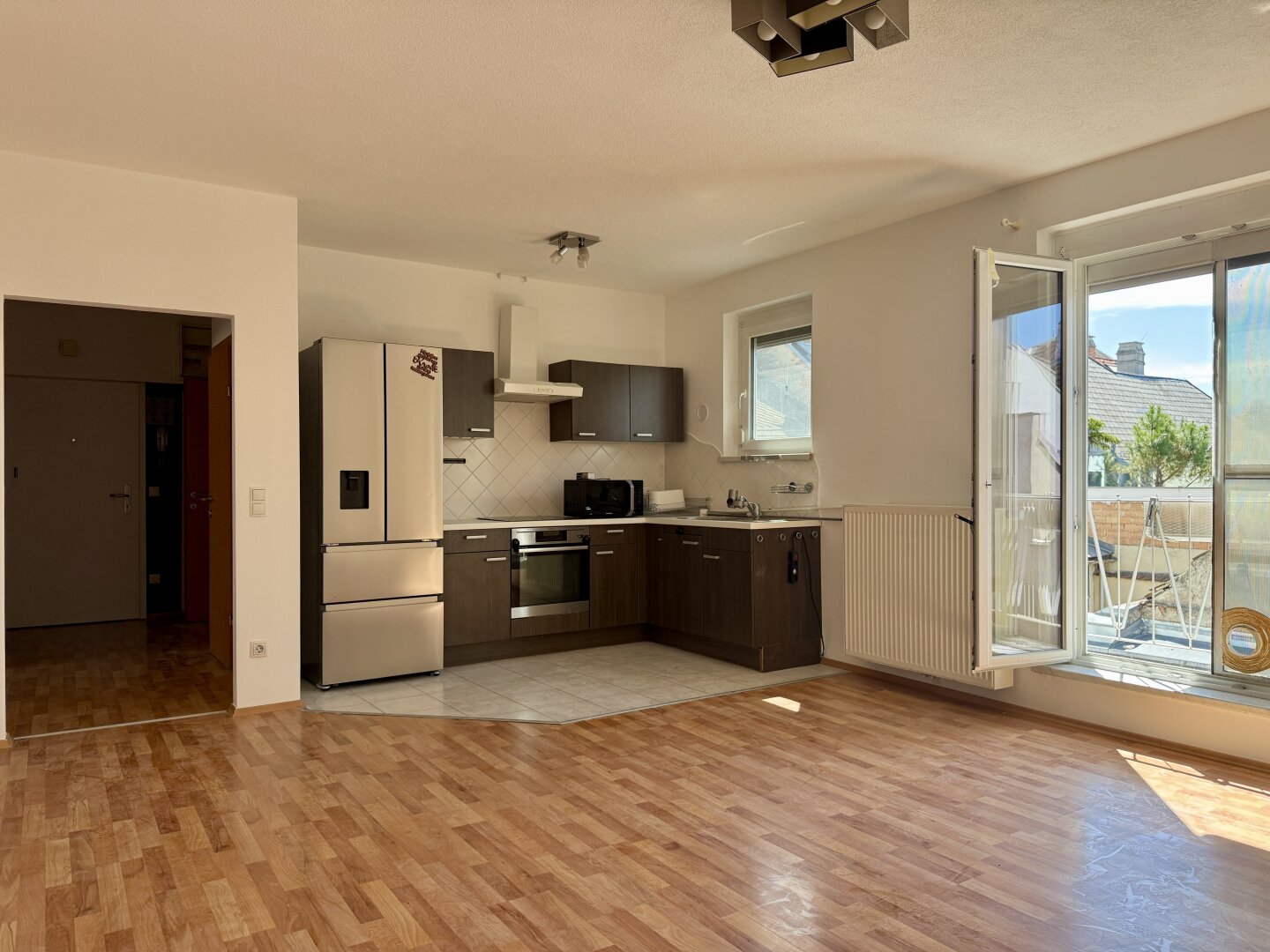 Domblick – helle 3Z-Wohnung auf ca. 82m² Wfl. inkl. anmietbarem Parkplatz zu kaufen!