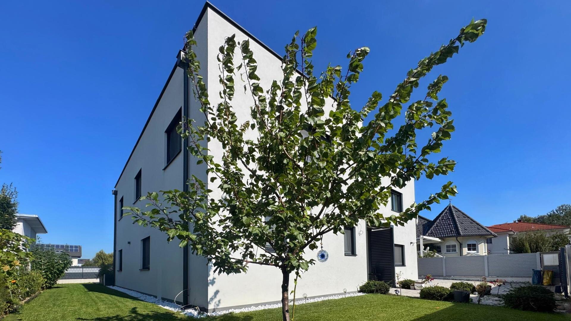 Haus seitliche Ansicht