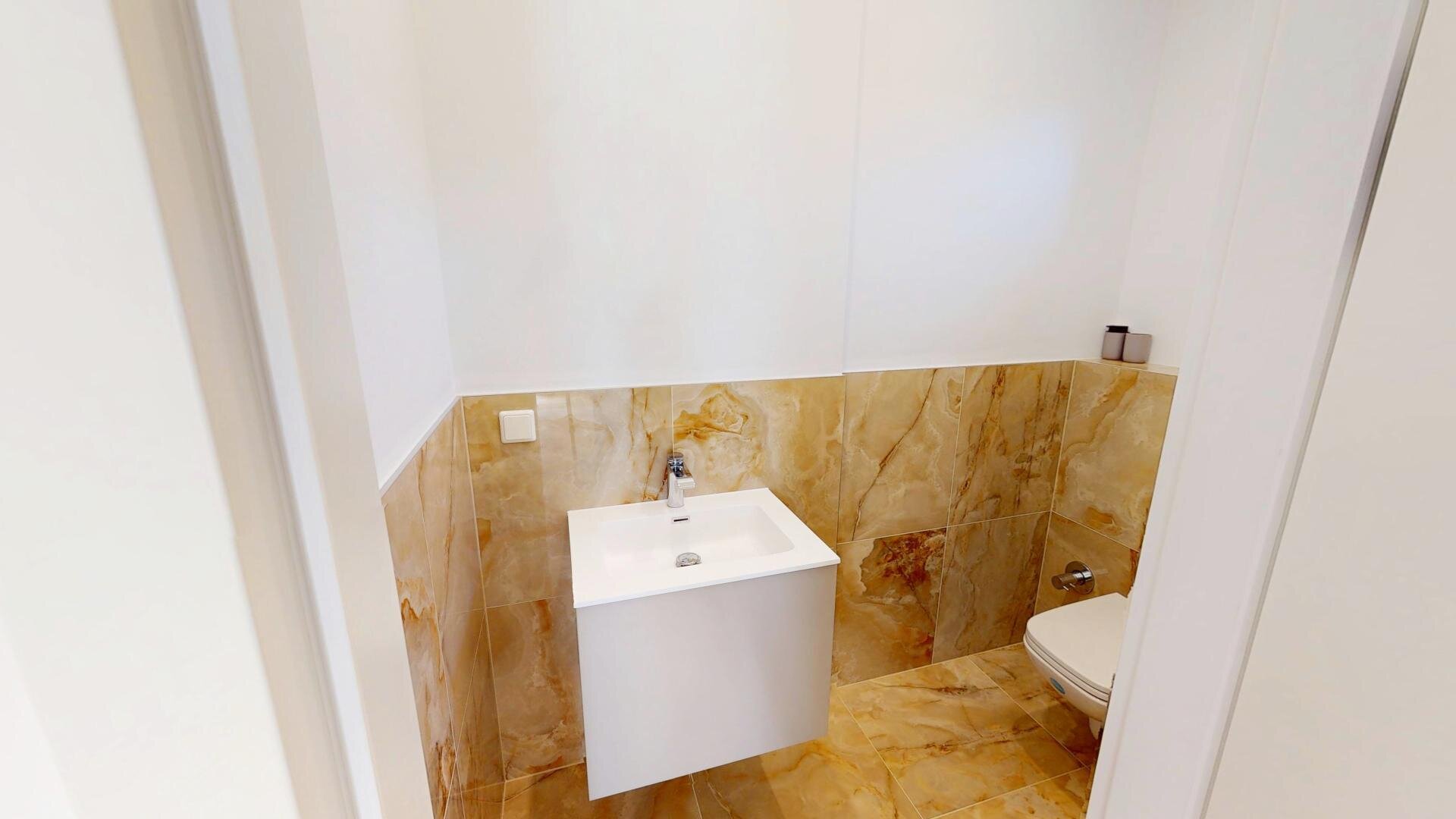 Toilette Erdgeschoss