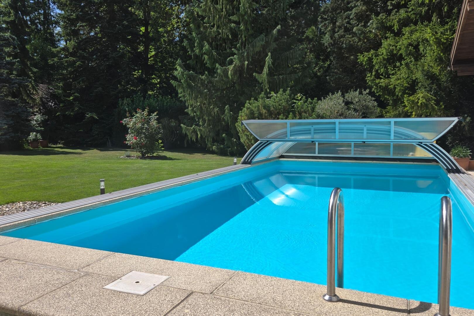 20 In den Pool