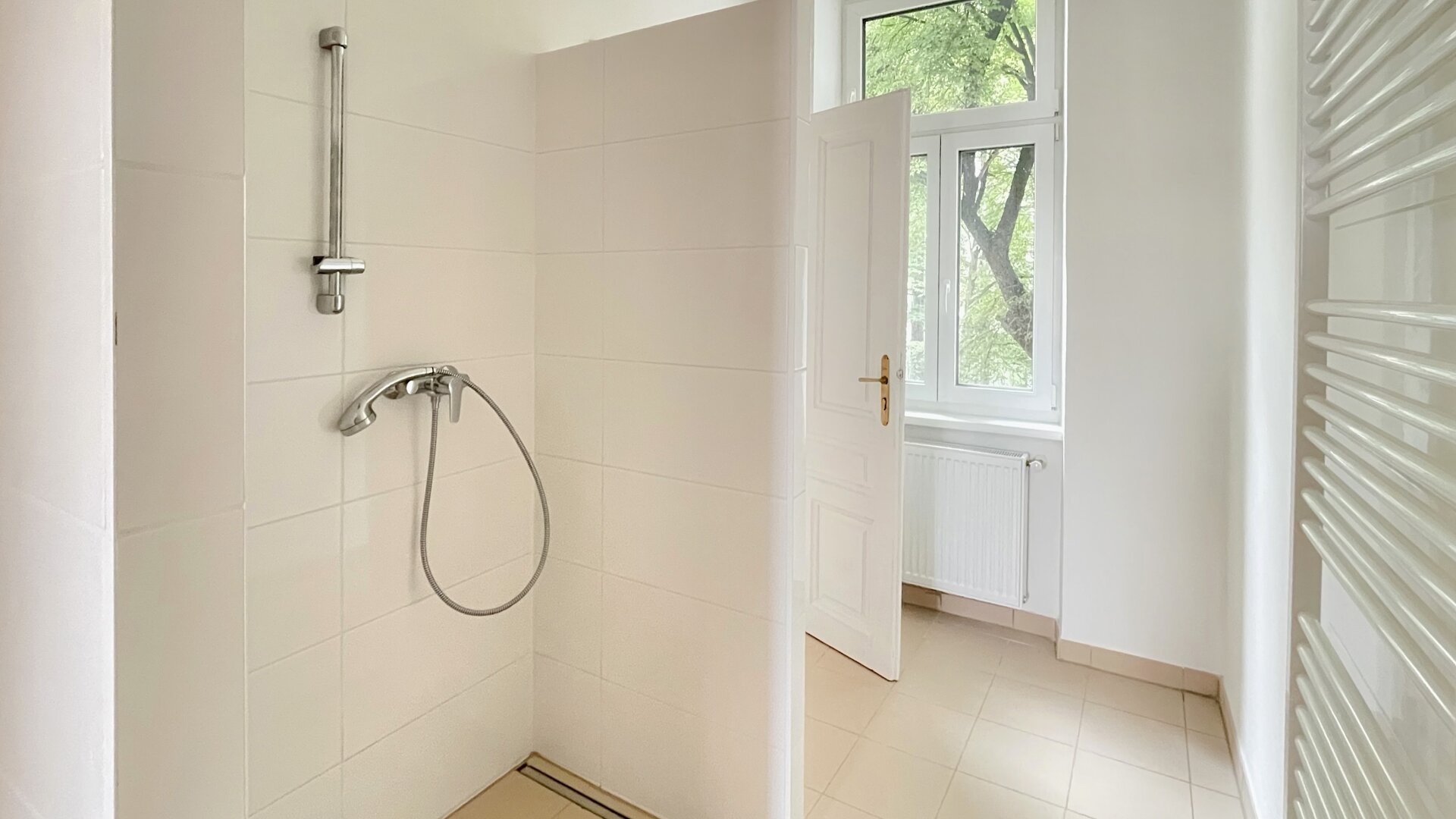 Altbauflair unbefristet mieten / 3 Zimmer Wohnung Nähe Floridsdorfer Spitz