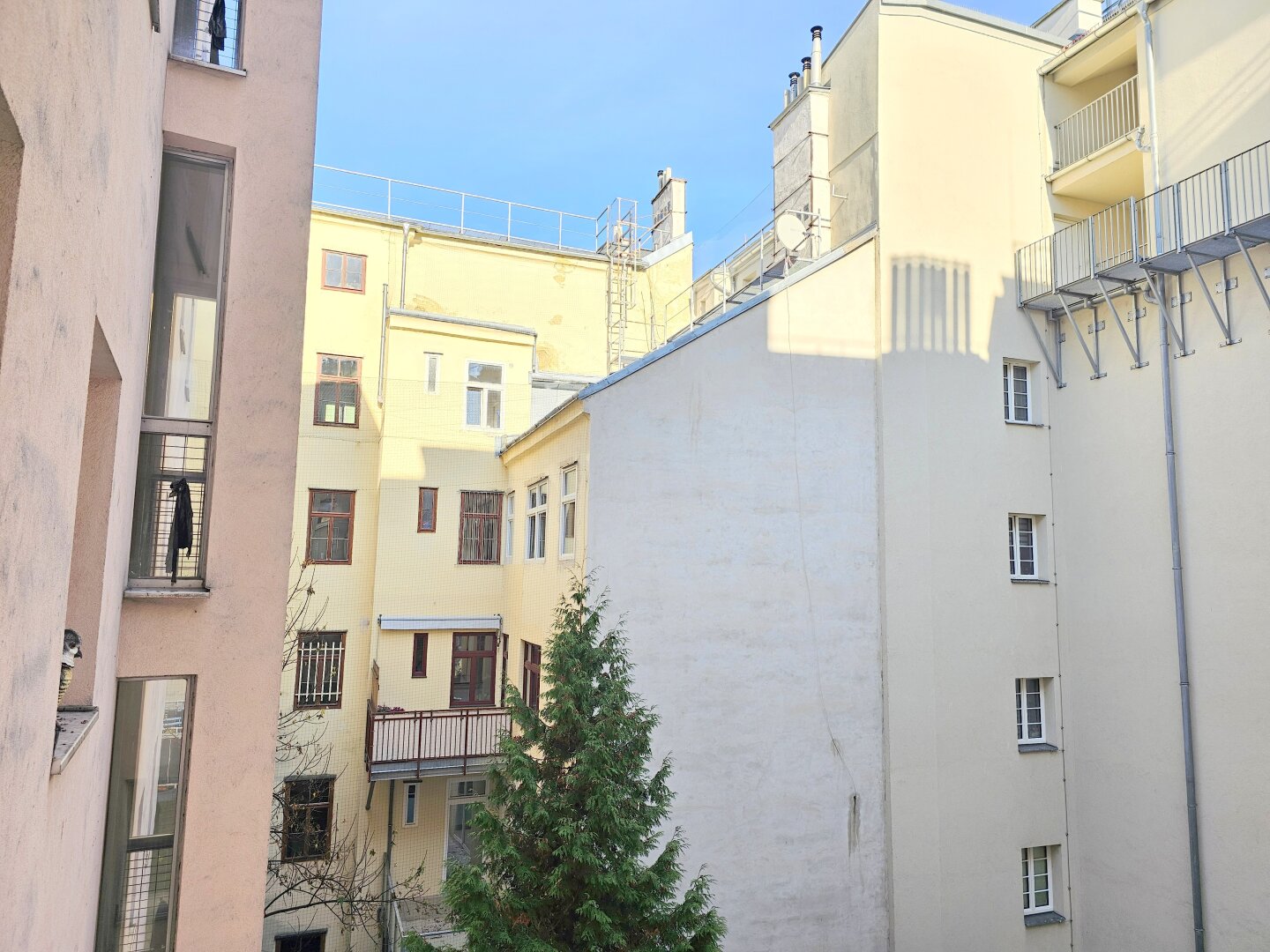 Blick aus der Küche