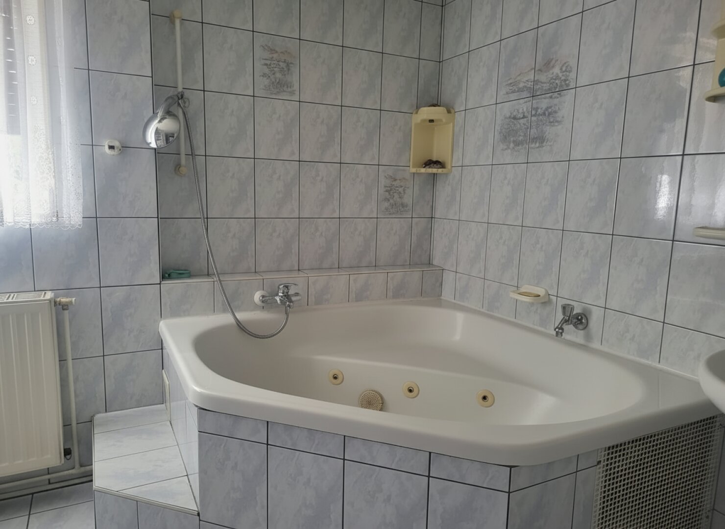 Wer küsst mich wach?