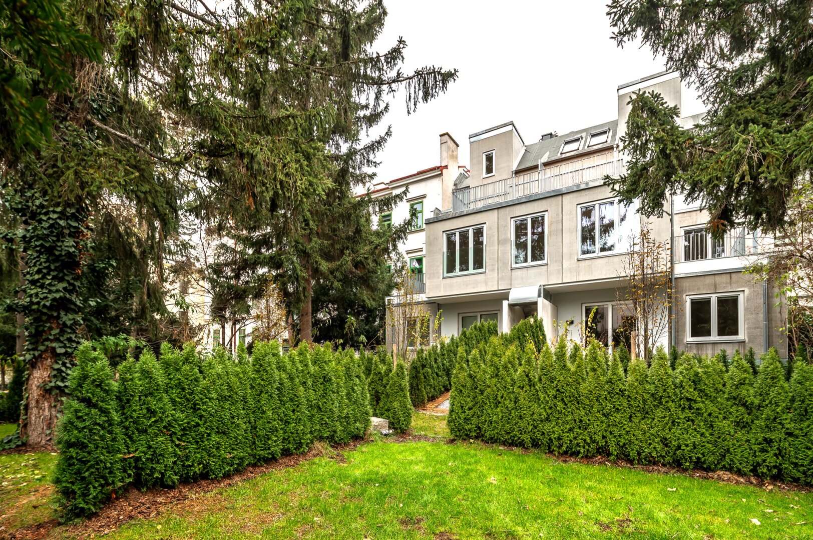 Gartenseite Hausansicht