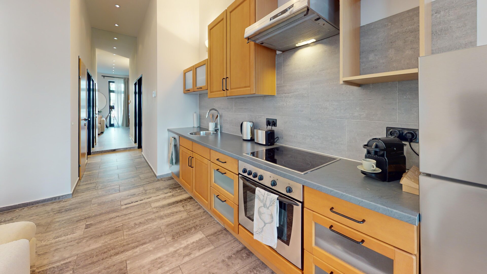 Top aufgeteilte 3 Zimmer Wohnung mit traumhaft sonniger TERRASSE im Innenhof | PROVISIONSFREI