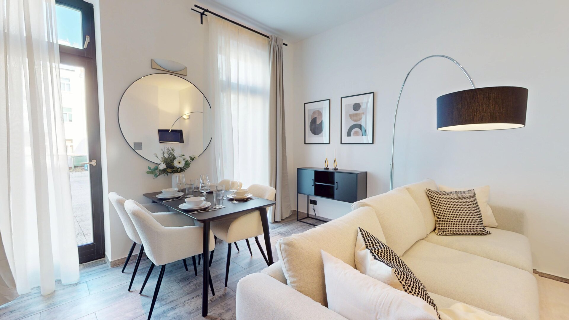 Top aufgeteilte 3 Zimmer Wohnung mit traumhaft sonniger TERRASSE im Innenhof | PROVISIONSFREI