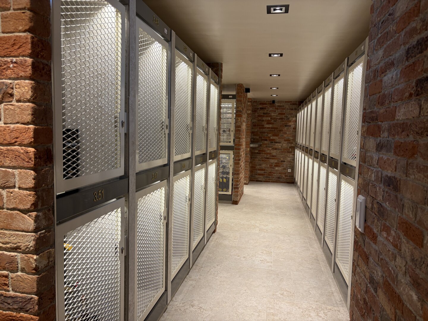 Wein-/Getränkelager