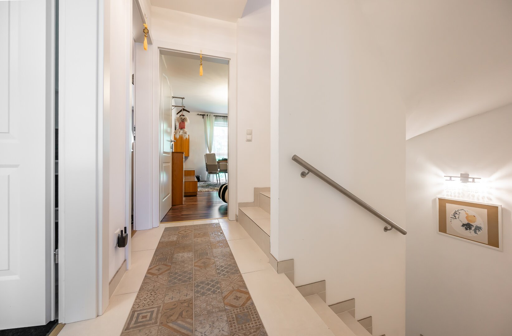 Viel Platz für die ganze Familie 194 m² NFL | eigener Garten | eigener KFZ Abstellplatz | ruhige Lage | Dachterrasse