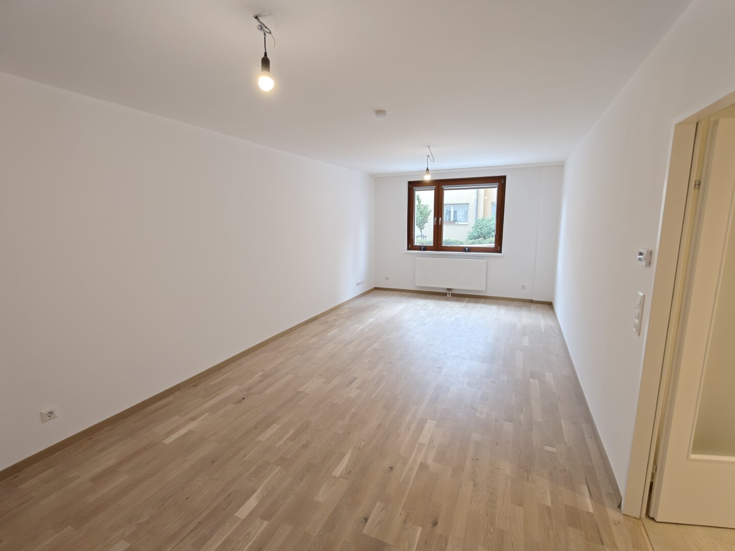 frisch renovierte 4 Zimmer Wohnung | 105 m² Nutzfläche | separate Küche