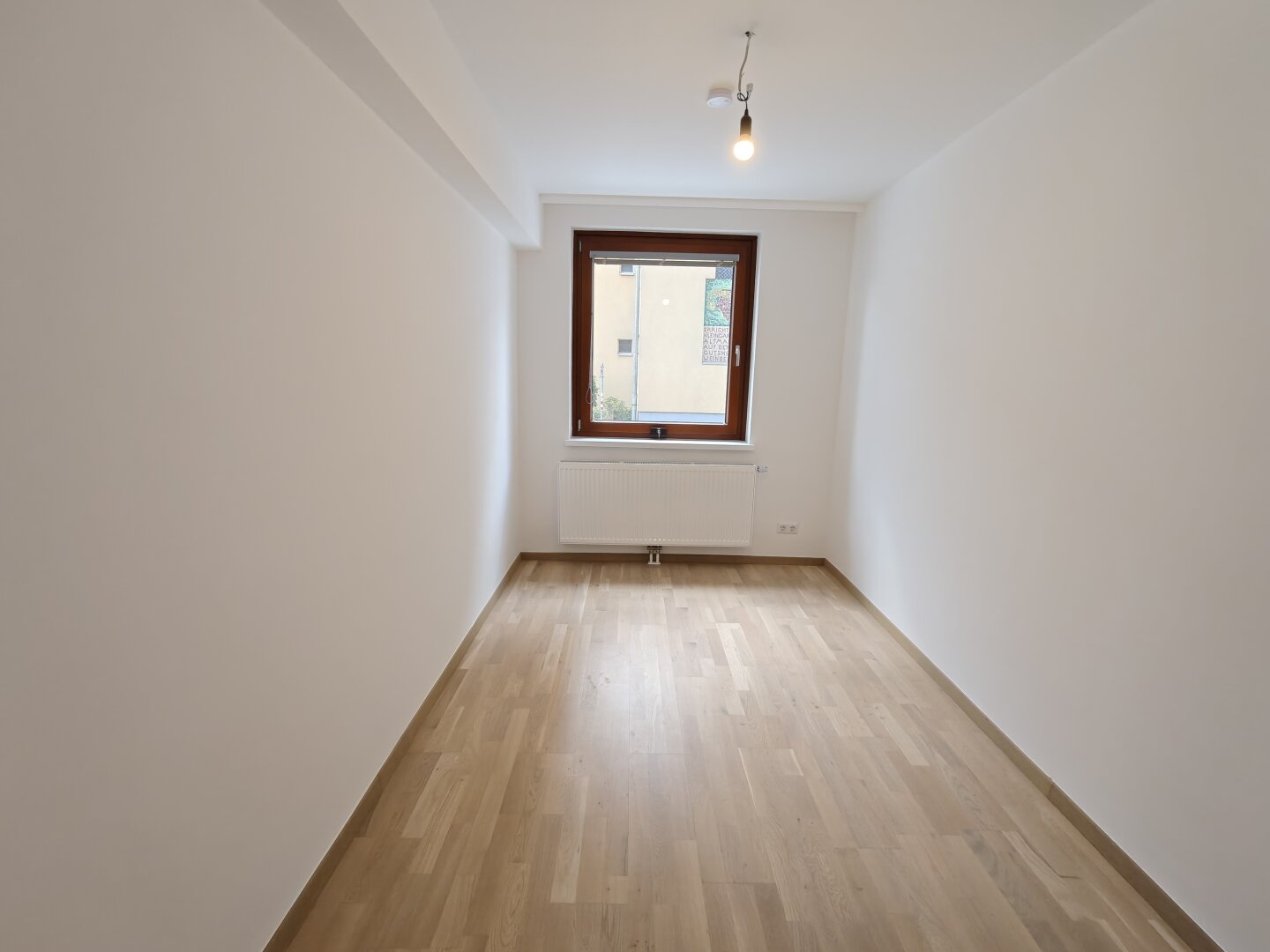 frisch renovierte 4 Zimmer Wohnung | 105 m² Nutzfläche | separate Küche