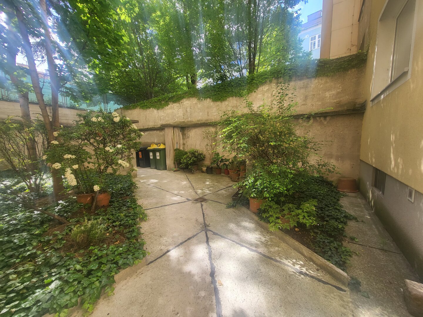 08 Innenhof