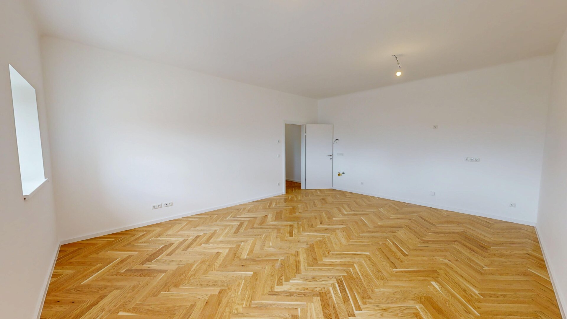 Exklusive 4-Zimmer Residenz in Bestlage mit Blick über die Dächer der Kaiserstadt Baden