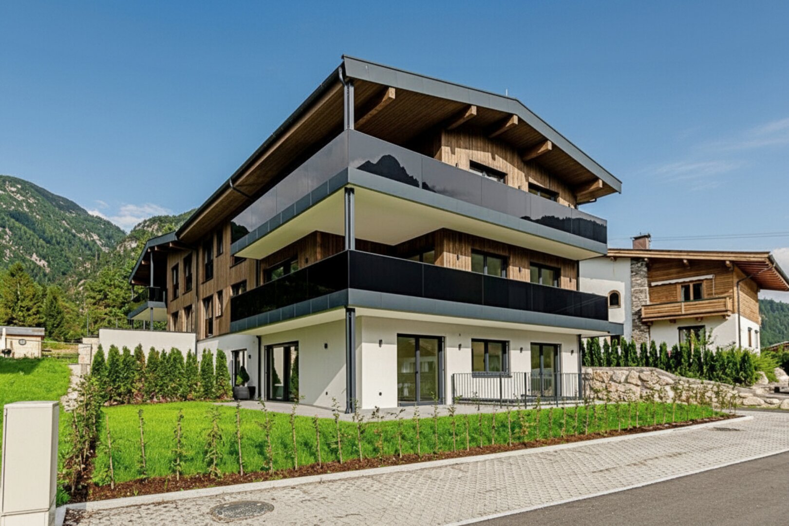 Top 1: Moderne 4-Zimmer Maisonettewohnung mit Garten - Erstbezug!
