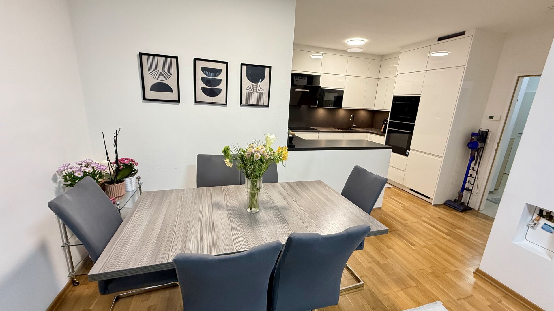Charmante 3-Zi-EG-Wohnung mit Balkon & Garage