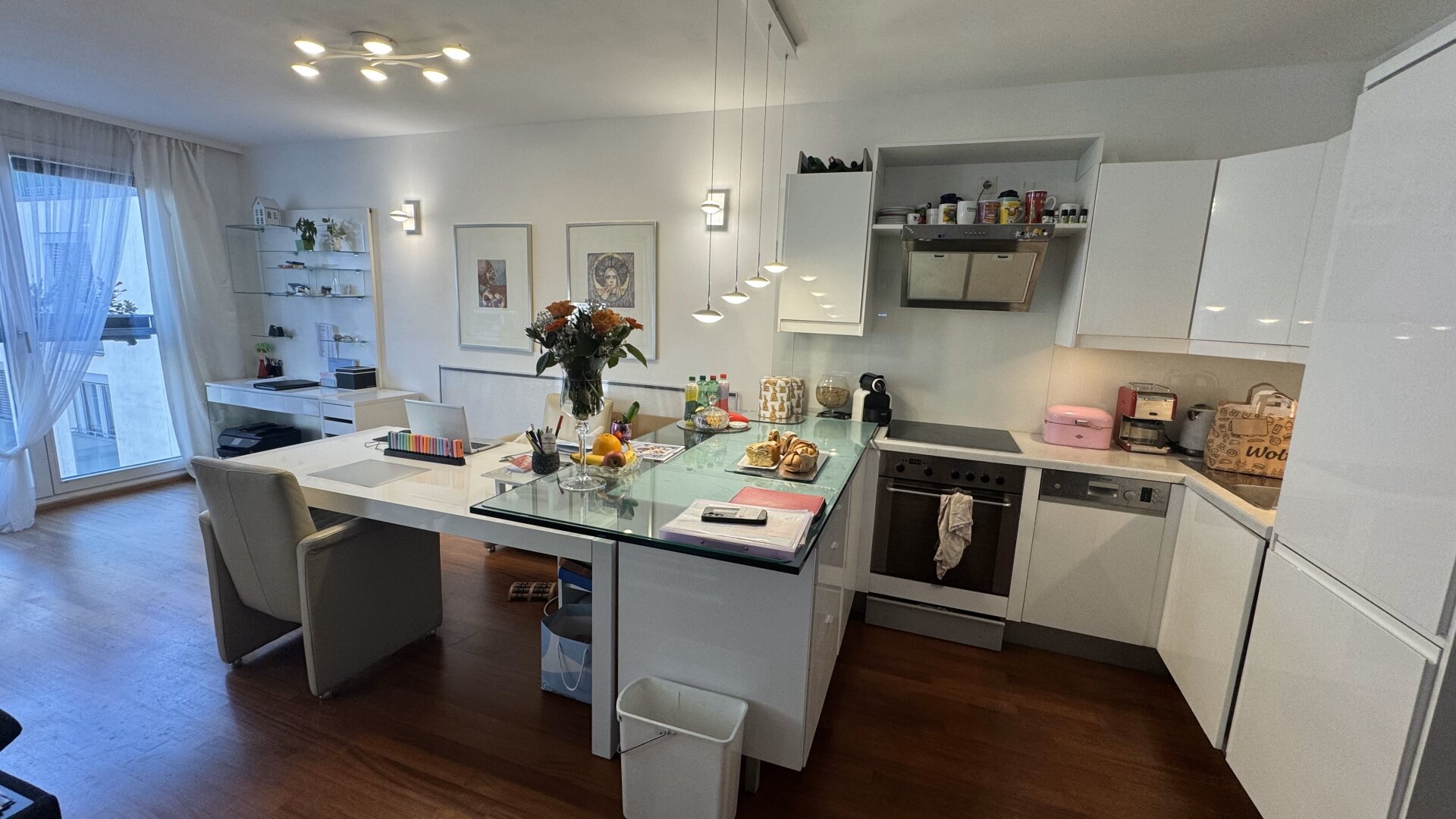 Moderne, ruhige Stadtwohnung mit Loggia und Tiefgaragenstellplatz!