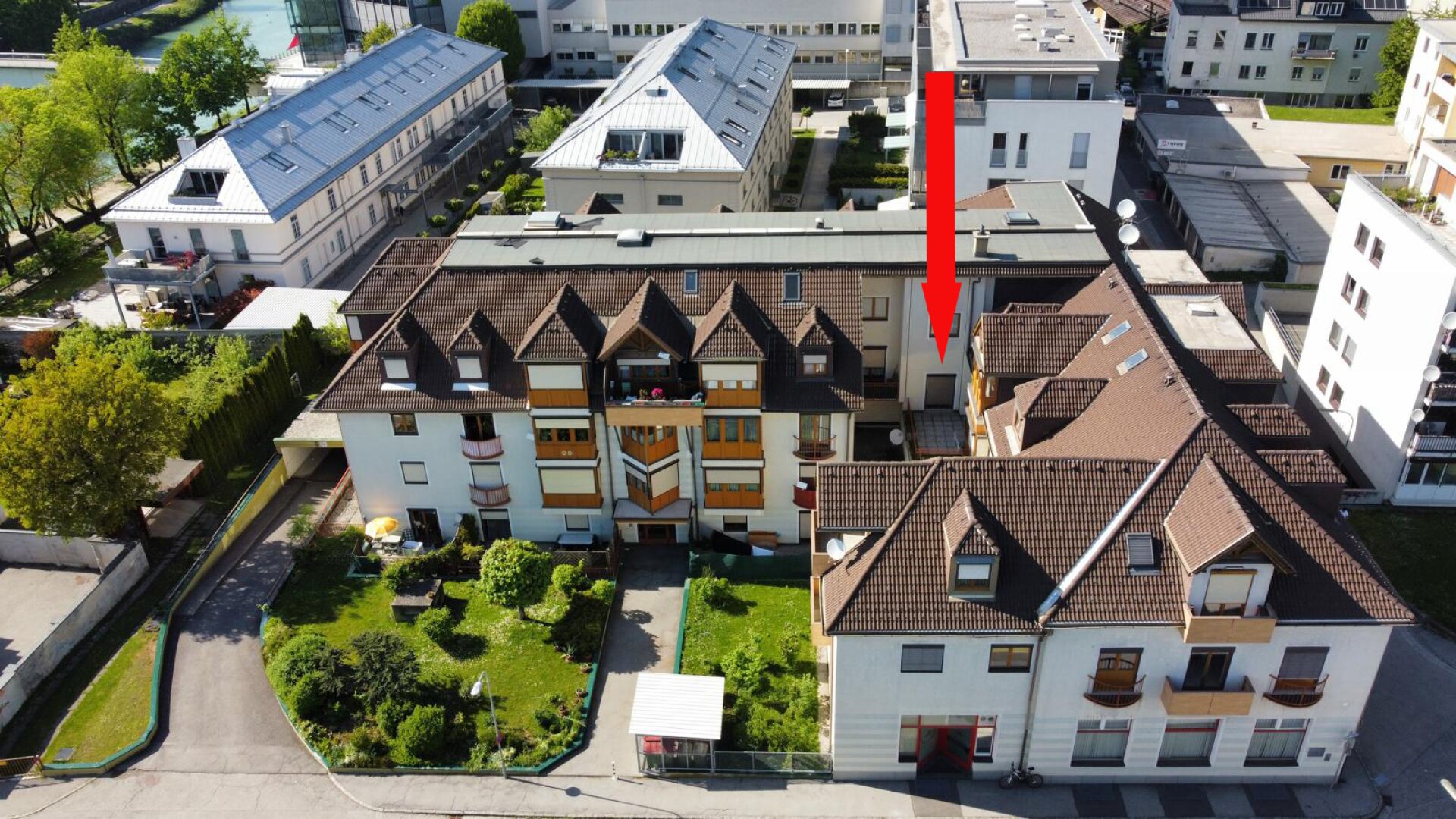Gepflegter Wohntraum oder Ordination mit Terrasse und Tiefgarage