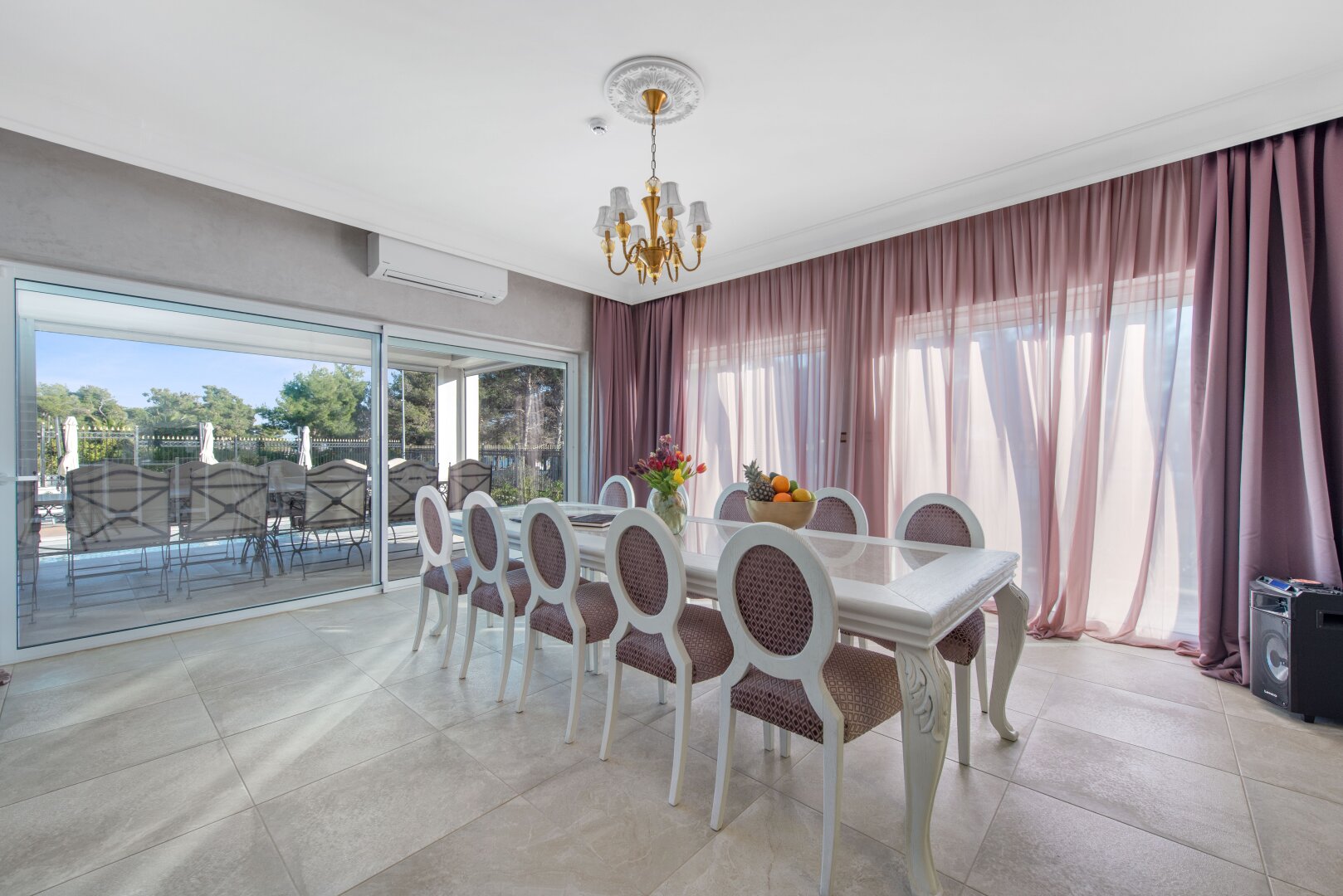 Sea, Style & Serenity – Hochwertige Villa in Toplage Dalmatien