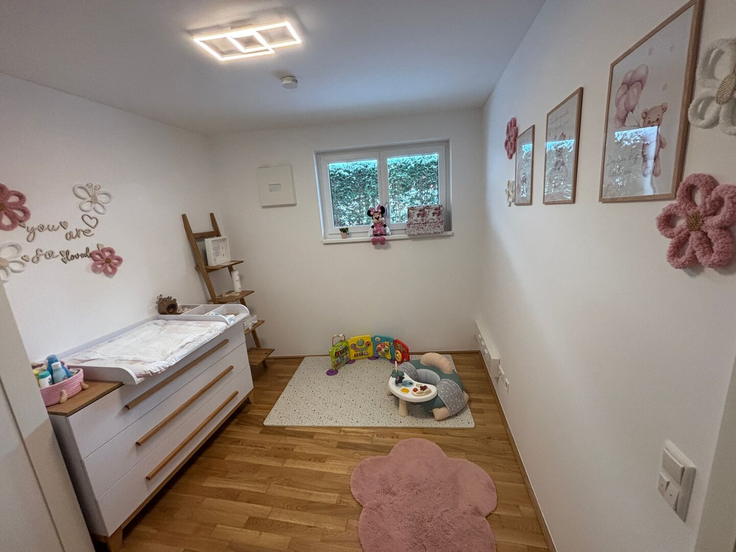 Barrierefreies Wohnglück mit Privatgarten: Ihr exklusiver Logenplatz im Herzen von Wels!