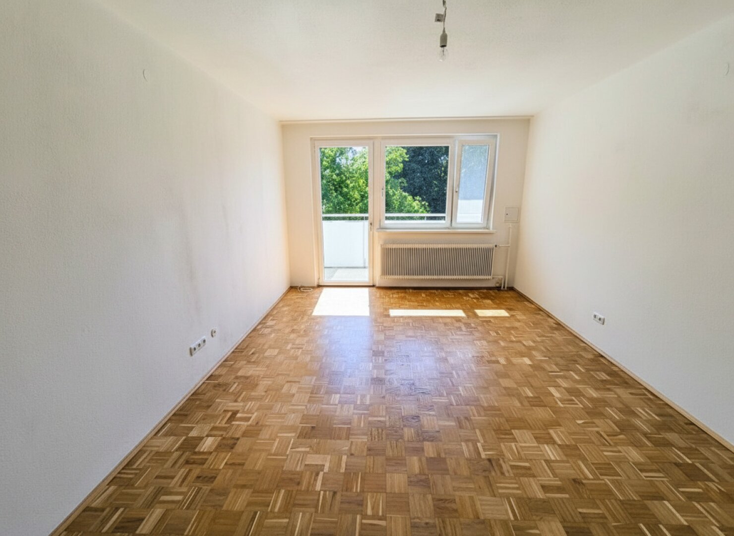 Ruhe genießen: Zuhause mit Balkon und grünem Ausblick in Toplage!