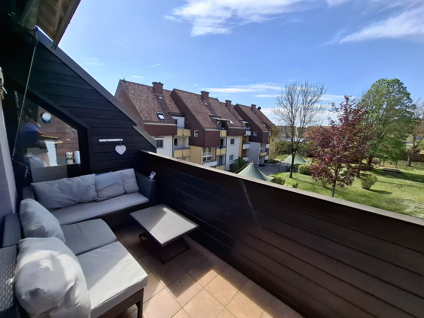 Stilvolle Familienwohnung mit Balkon