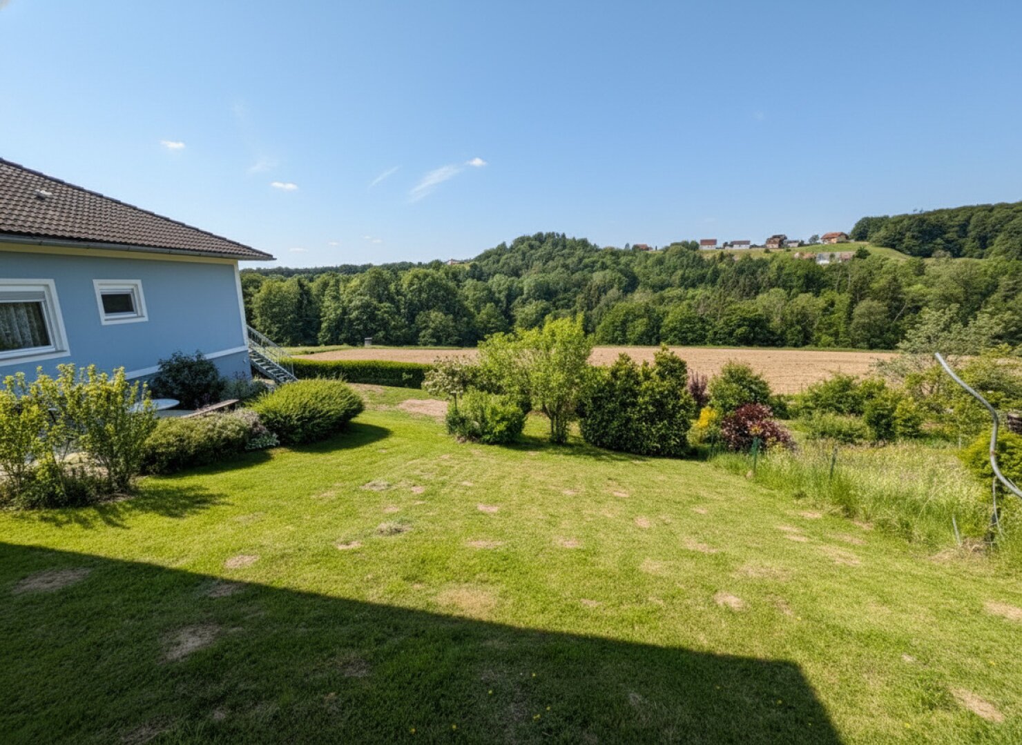 Sonniges Traumhaus mit atemberaubendem Panoramablick!