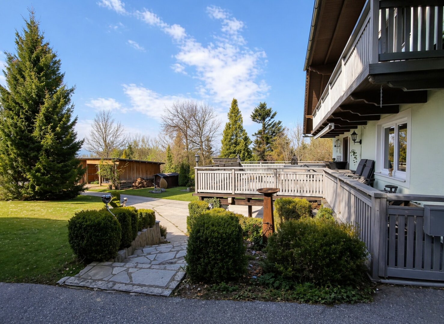 Hochwertig modernisiertes Familienhaus mit sonniger Terrasse - 15 Minuten von Weiz