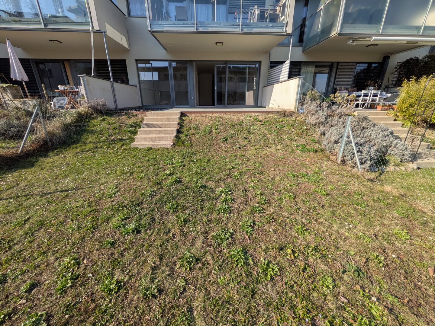 Ansicht Garten und Terrasse