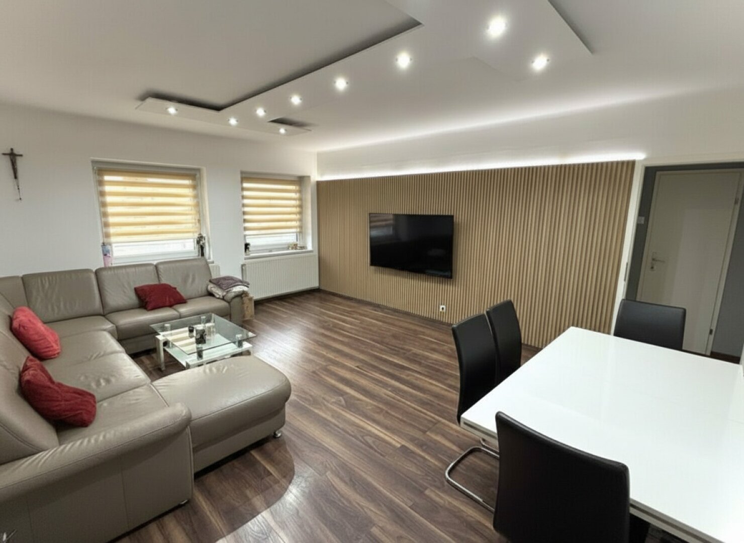 Geräumige Jungfamilienwohnung mit Balkon!