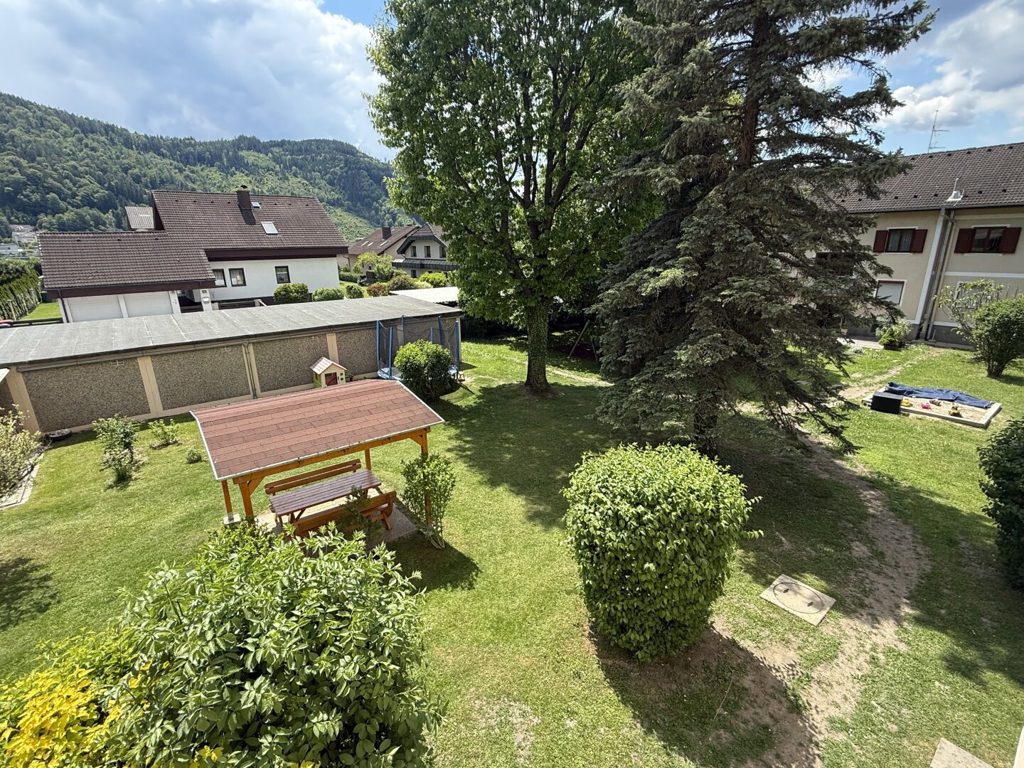 Ideale Familienlage: Lichtdurchflutete Wohnung mit sonnigem Westbalkon!